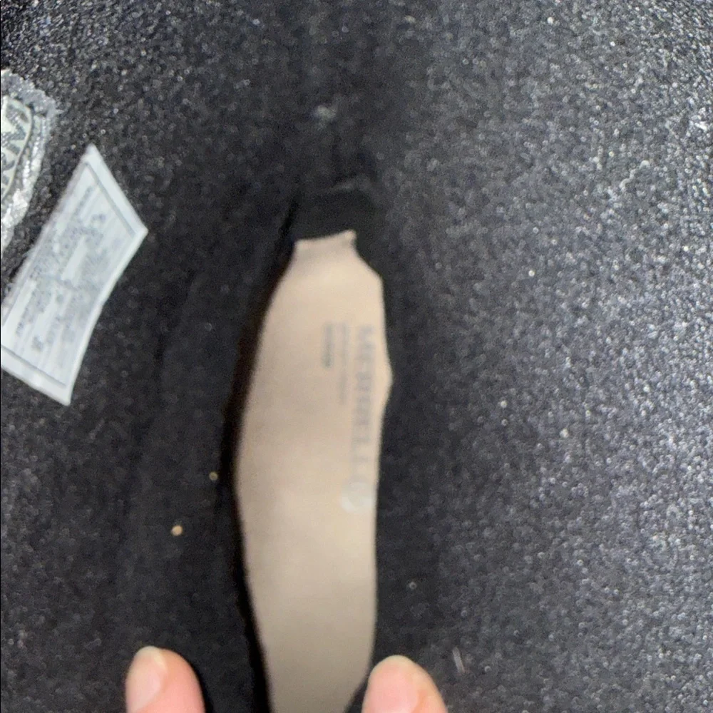 Merrell reposhing size